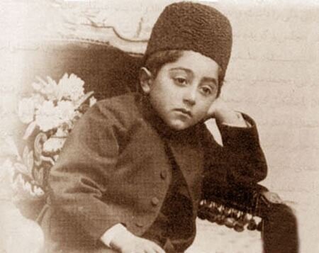 از ماجرای تعزیه خوانی احمد شاه تا کشتن شمرخوان به ضربه گلوله از ماجرای تعزیه خوانی احمد شاه تا کشتن شمرخوان به ضربه گلوله