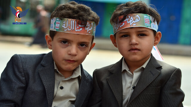 راهپیمایی باشکوه روز عاشورا در صنعاء و اعلام همبستگی با مقاومت فلسطین و لبنان