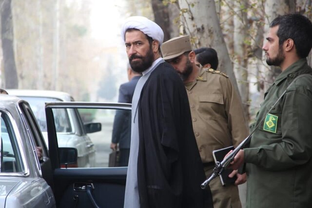 گریم شخصیتهای مهم انقلاب را در یک سریال تماشا کنید