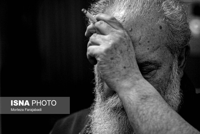 ابتهاج تنها باقیمانده نسل طلایی ادبیات فارسی بود