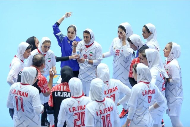حضور ایران در برنامه مسابقات هندبال زنان آسیا با وجود اعلام کنارهگیری حضور ایران در برنامه مسابقات هندبال زنان آسیا با وجود اعلام کنارهگیری