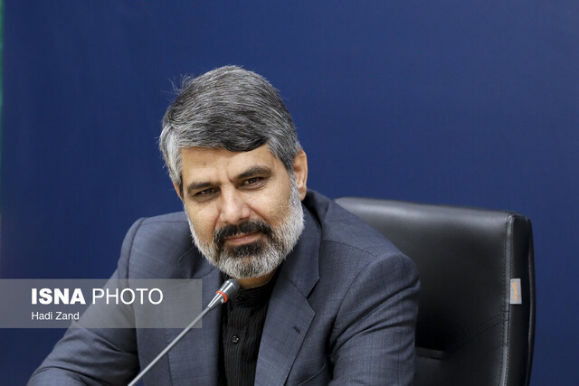 مشکل تئاتر شهر با حصارکشی حل نمیشود مشکل تئاتر شهر با حصارکشی حل نمیشود