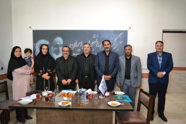 بدهی شهرداری در یک سال اخیر کمتر ۰۰ ۳میلیارد رسیده است /تعامل سازنده با رسانهها