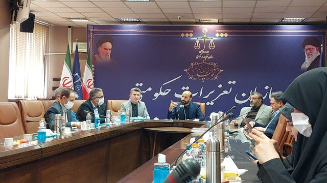 قتل محیط بان نجفی/ برگزاری دادگاه تاجزاده/ قطعیت حکم مهرشاد سهیلی/بازدید مسجدی از ایران اکونومیست