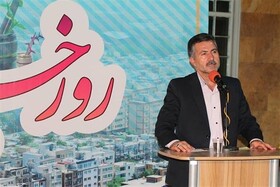 خبرنگاران جدای از انعکاس اقدامات، مشاور شورا و شهرداری باشند