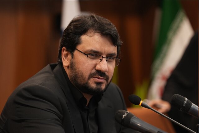 وزیر راه و شهرسازی به خوزستان سفر میکند وزیر راه و شهرسازی به خوزستان سفر میکند
