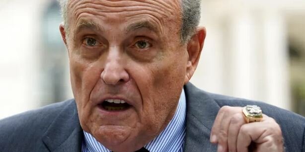 وکیل سابق ترامپ: آمریکا دیگر کشور عادلی نیست وکیل سابق ترامپ: آمریکا دیگر کشور عادلی نیست