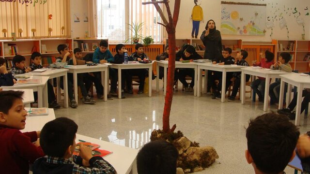 چراغ جشنواره قصه‌گویی در خراسان شمالی روشن شد