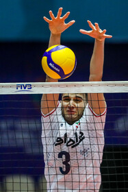 رقابت‌های قهرمانی نوجوانان والیبال آسیا؛ ایران - چین