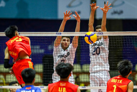 رقابت‌های قهرمانی نوجوانان والیبال آسیا؛ ایران - چین