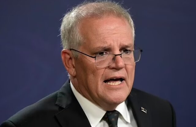 "اسکات موریسون دموکراسی را به لجن کشید" "اسکات موریسون دموکراسی را به لجن کشید"