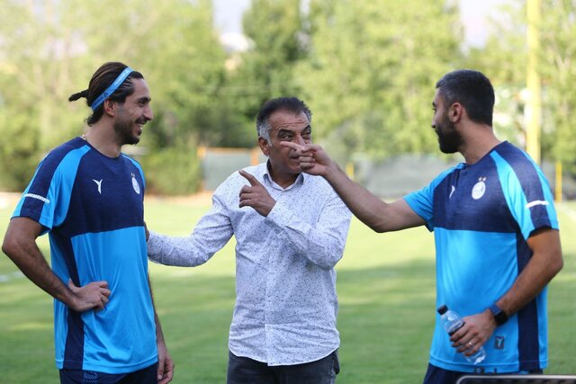 استقلال؛ کهکشان ناآماده و ناهماهنگ!