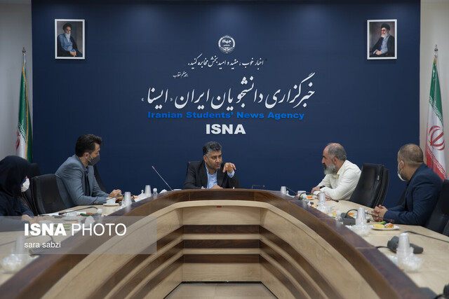 تنها راه خوشبختی جوانان رفتن به دانشگاه نیست!