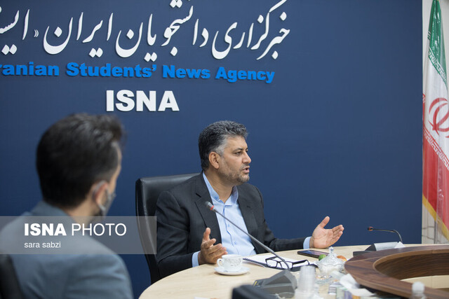 تنها راه خوشبختی جوانان رفتن به دانشگاه نیست!