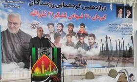 در گرامی داشتن یاد شهدا بسیار غفلت کردیم