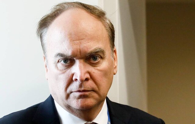 آناتولی آنتونوف، سفیر روسیه در آمریکا روسیه: تانکهای آمریکا را همچون باقی سلاحهای ناتو نابود میکنیم