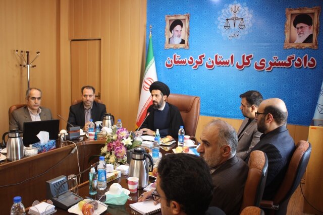 ۸۰ درصد از قضات شاغل در دادگستری کردستان غیربومی هستند