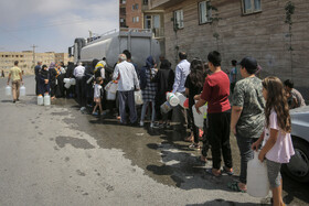 آبرسانی با تانکر در شهر همدان