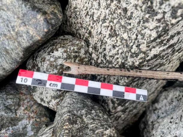 کشف تیر ۱۰۰۰ ساله‌ بر اثر آب شدن یخ 