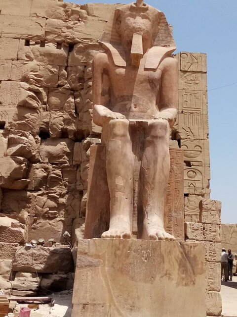 مجسمه فرعون مرمت شد