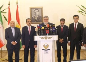 تردد زائرین اربعین حسینی از مرز تمرچین بسترساز توسعه امنیت،اقتصاد و فرهنگ در منطقه است