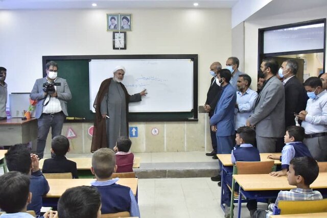 افتتاح ۲ طرح با حضور سرپرست وزارت تعاون در قاین 