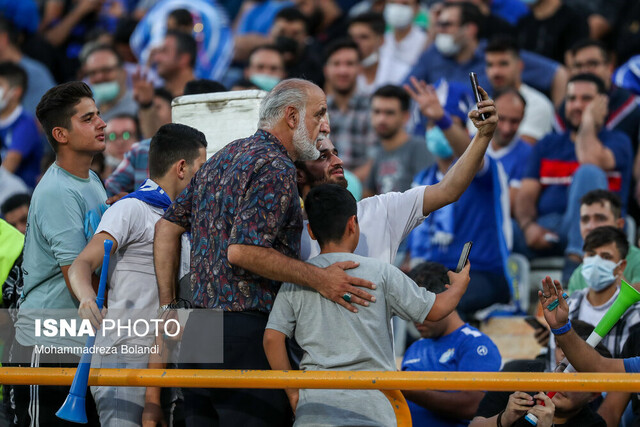 شرایط حضور تماشاگران در هفته هفدهم لیگ برتر فوتبال شرایط حضور تماشاگران در هفته هفدهم لیگ برتر فوتبال