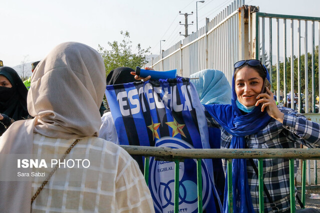 سلام دوباره زنان به استادیوم آزادی/دختران آبی خوشحال آمدن، خوشحالتر برگشتند