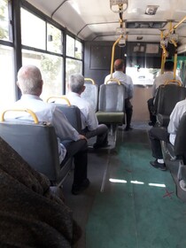 از پنجه های خشم آفتاب تا سردی بی رحمانه صندلی ها