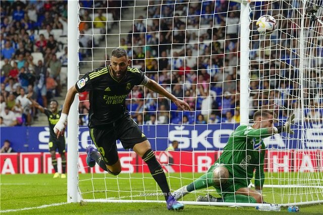 پیروزی رئال مادرید با گل های دقایق پایانی بنزما