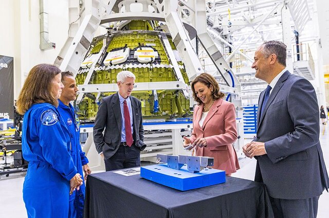 اظهارات مقامات آمریکایی پس از تعویق پرتاب آرتمیس ۱