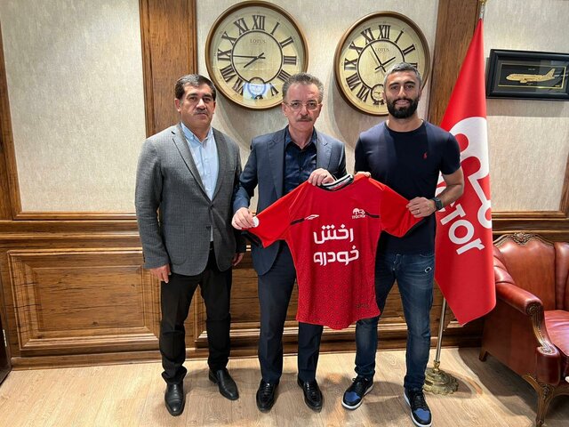 Kaveh Rezaei Tractor