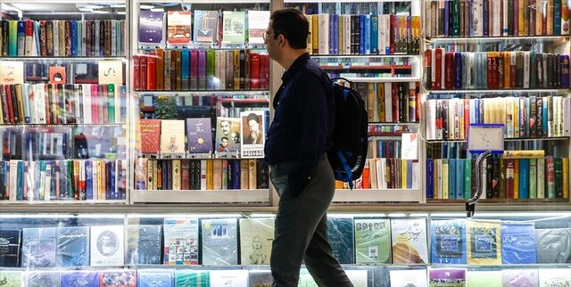 افزایش ارزش ریالی کتابها و مصرف کاغذ ناشران در بهار ۱۴۰۱ افزایش ارزش ریالی کتابها و مصرف کاغذ ناشران در بهار ۱۴۰۱