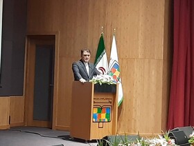 مشکلات معلمان باید در اسرع وقت حل شود