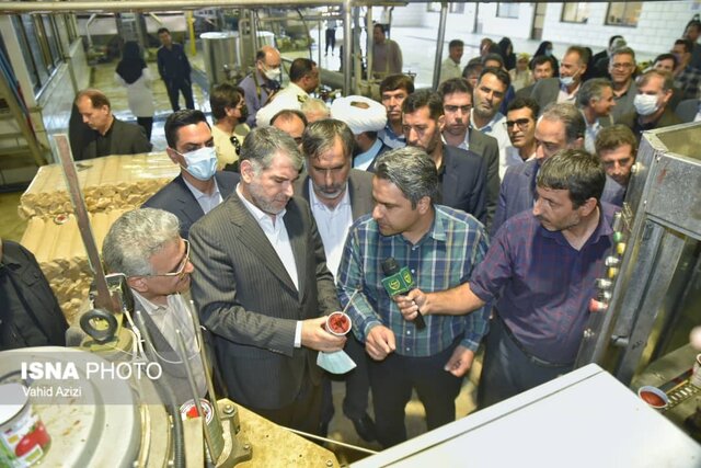 بازدید وزیر جهاد کشاورزی از شرکت کشت و صنعت مزرعه سبز خرم در فاروج
