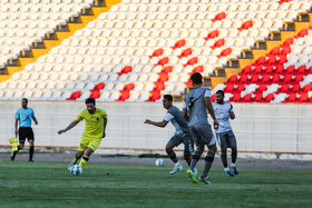 دیدار تیمهای امید وحدت مشهد و خلیج فارس ماهشهر