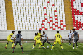 دیدار تیمهای امید وحدت مشهد و خلیج فارس ماهشهر