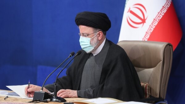 نامه رئیس جمهور به وزارت نفت و سازمان برنامه و بودجه نامه رئیس جمهور به وزارت نفت و سازمان برنامه و بودجه