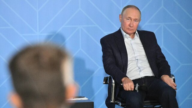 پوتین: به همکاری در عرصه فضا و کاهش تسلیحات ادامه می‌دهیم