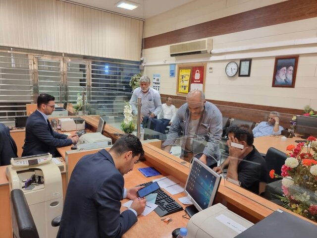 ارائه ارز اربعین توسط ۳۵ شعبه بانک‌های استان زنجان