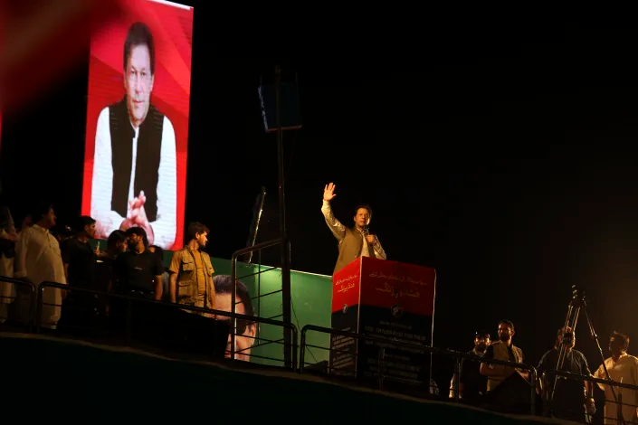 راهپیمایی همبستگی با عمران خان در پاکستان
