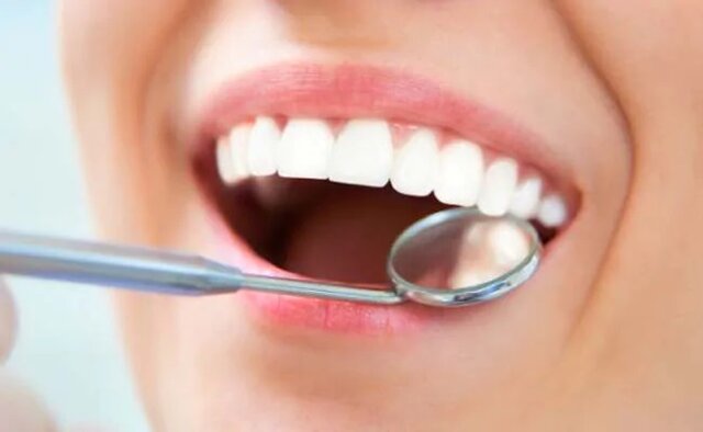 عکس تزیینی است. چند نکته برای حفظ سلامت دهان و دندان در طول روزهداری