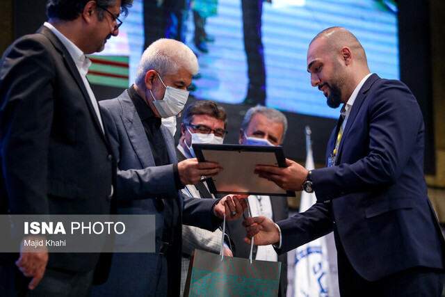 نگرانی رییس کمیسیون بهداشت از روند مهاجرت پزشکان