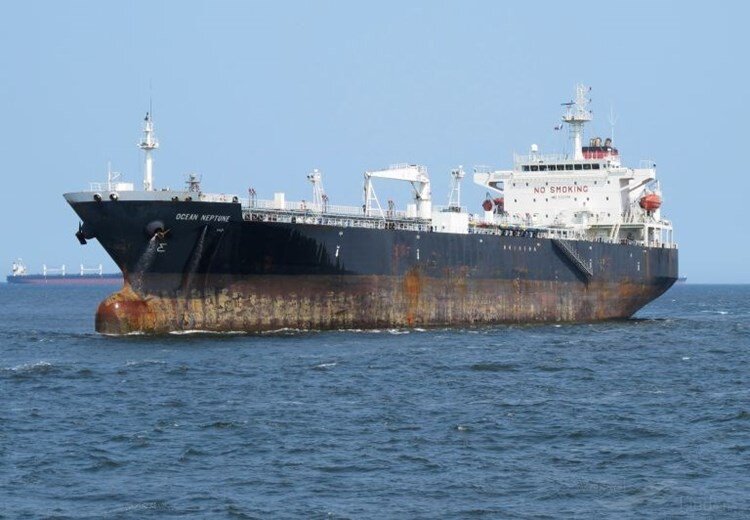 توقیف ۲ کشتی دیگر حامل سوخت برای یمن توسط ائتلاف متجاوز عربی