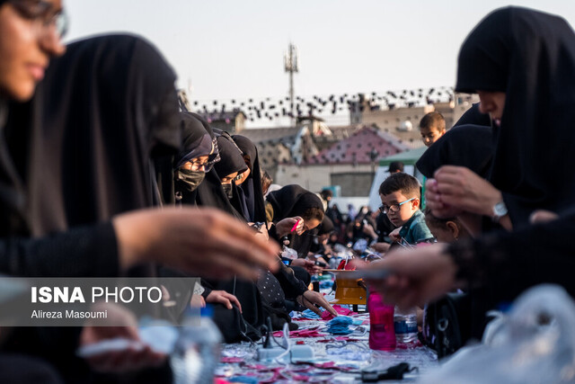 اعزام ٣ فروند هواپیما به عراق برای تامین نیازهای غذایی زائران