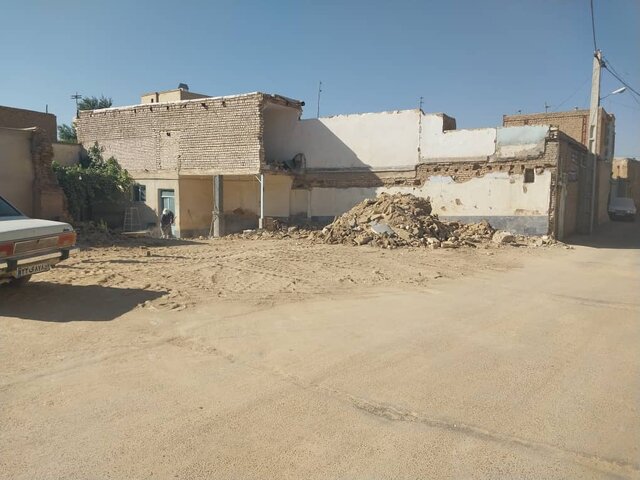 مناقشه به داخل خیابانِ «خمینیشهر» کشید