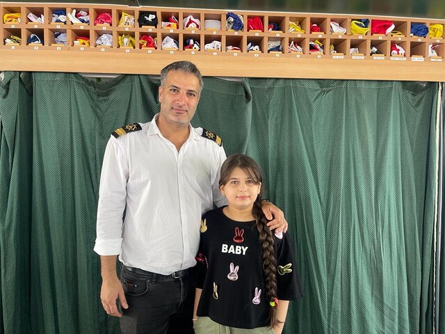 زندگی روی نفت و آب