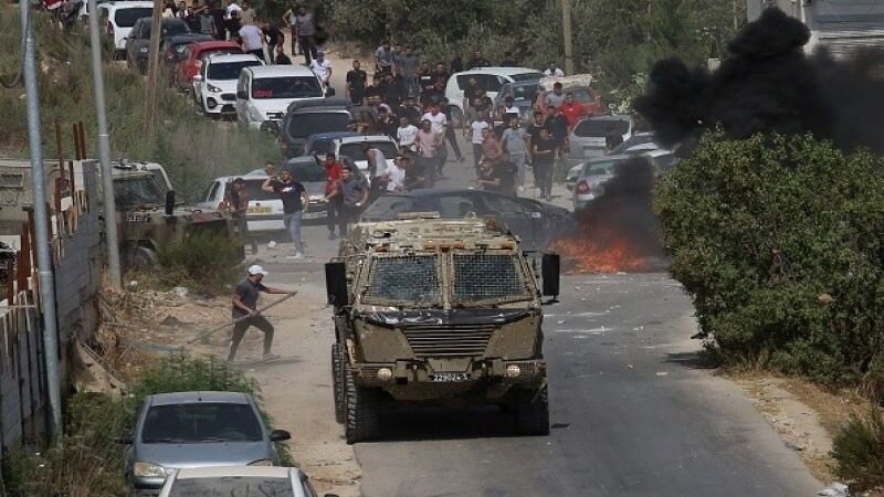 زخمی شدن ده‌ها تن در جریان درگیری میان فلسطینیان و صهیونیست‌ها در کرانه باختری