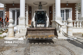 با جدیت از ساخت و سازهای غیرمجاز جلوگیری می‌کنیم