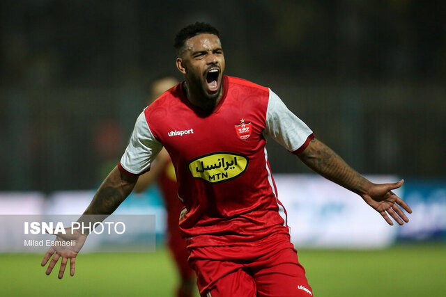 لوکادیا قراردادش را با پرسپولیس فسخ کرد لوکادیا قراردادش را با پرسپولیس فسخ کرد